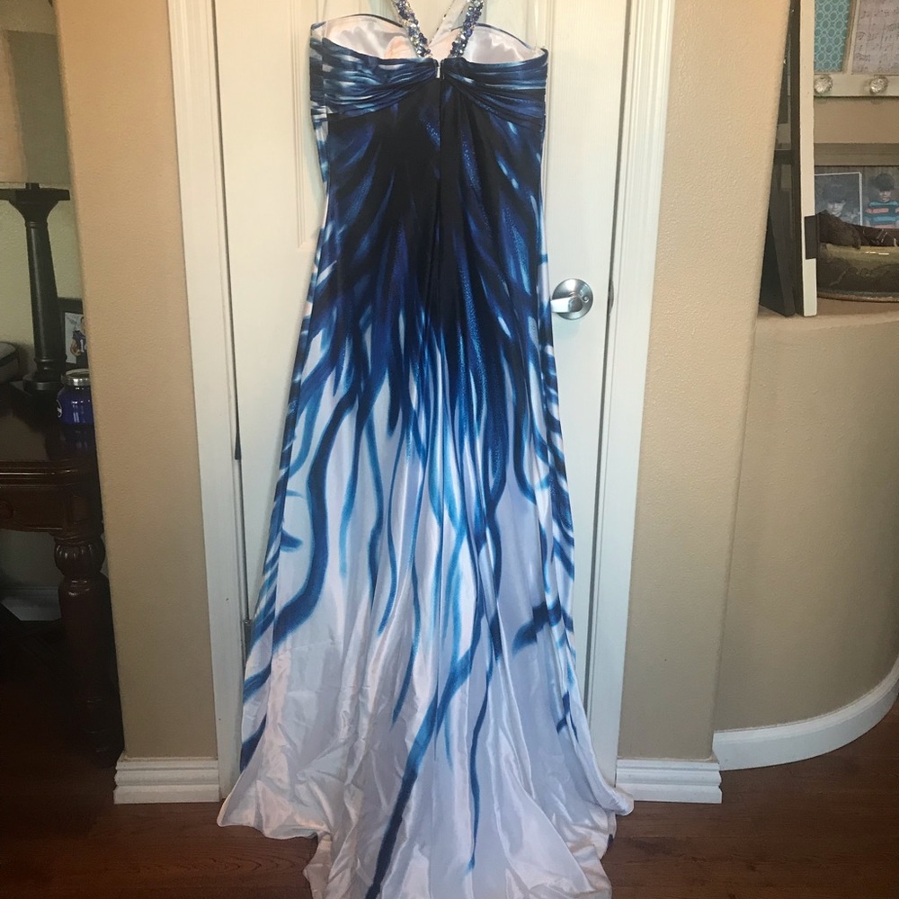 Cache’ Formal Dress - Picture 3 of 3